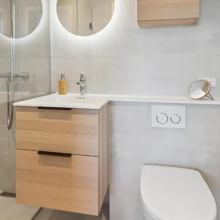 Awesome In With Kitchen *